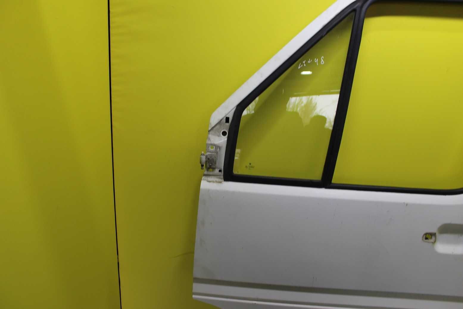 Двері передні ліві Volkswagen LT  двери лт  передние фольксваген ЛТ
