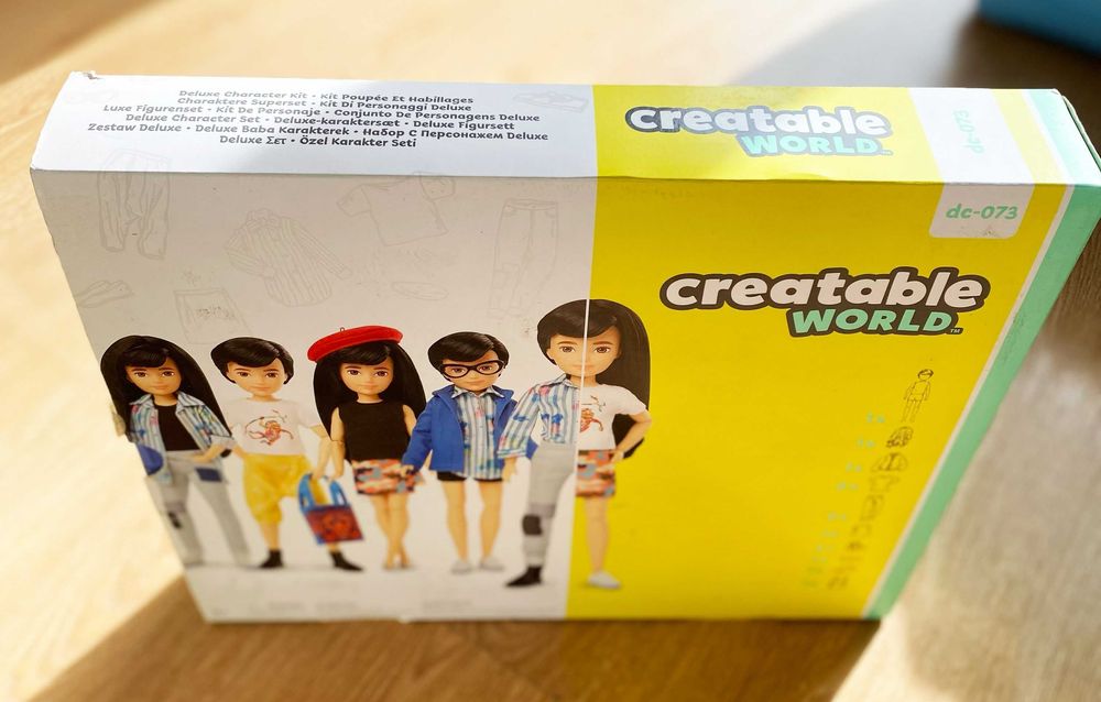 Boneco Creatable World Mattel dc-073 – kit completo