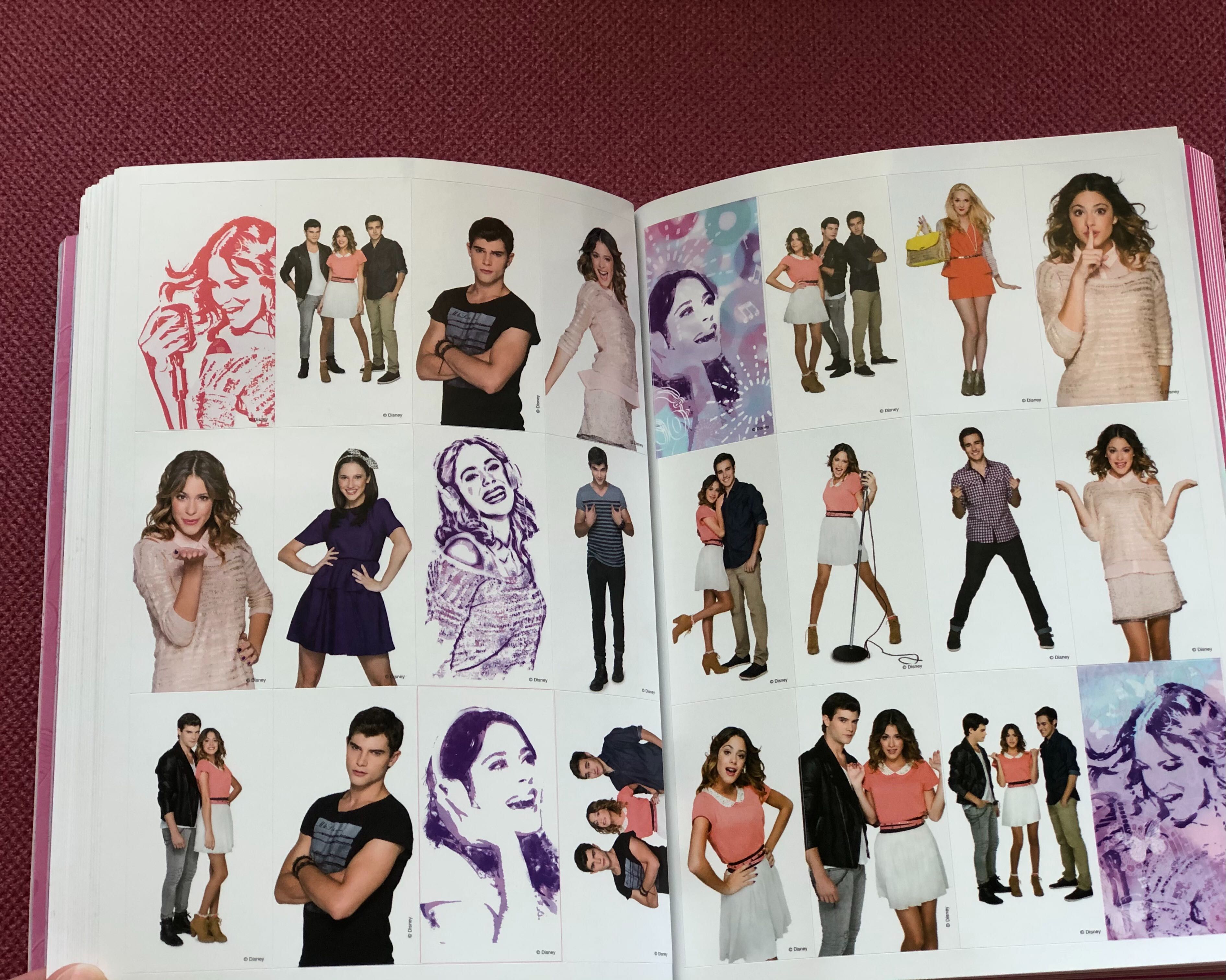 Caderneta de Autocolantes Da Série Violetta — Disney Channel