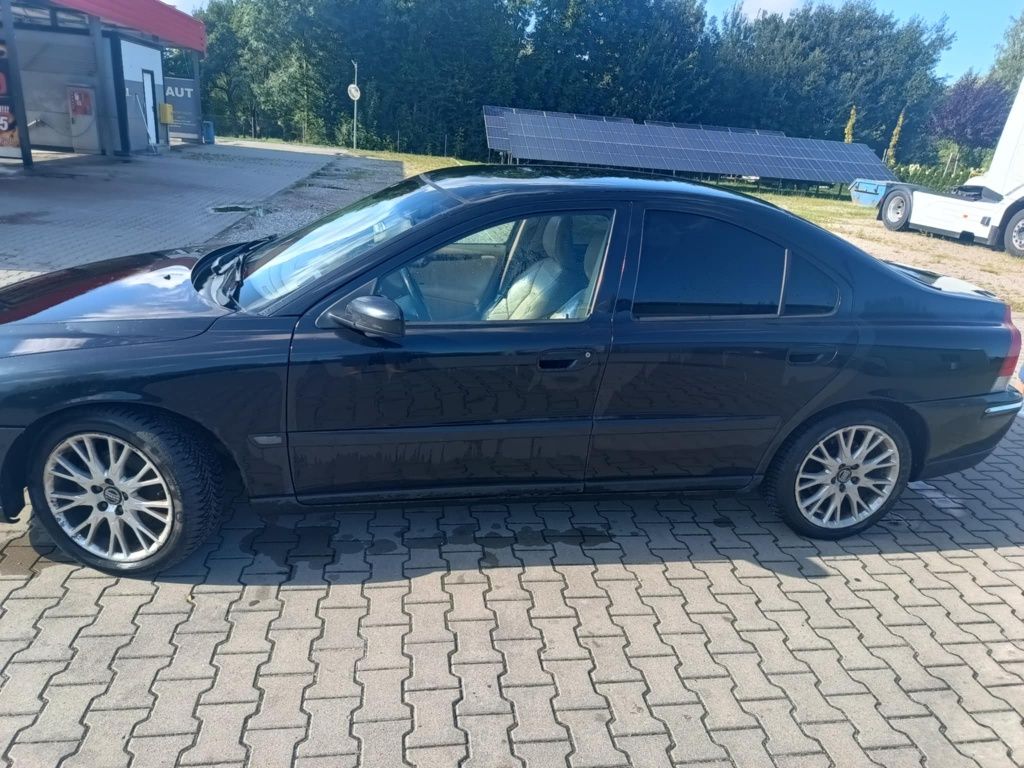 Volvo S60 2.4D5  Summum