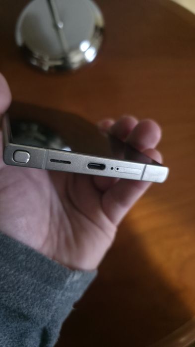 Samsung Galaxy S24 ultra 256G