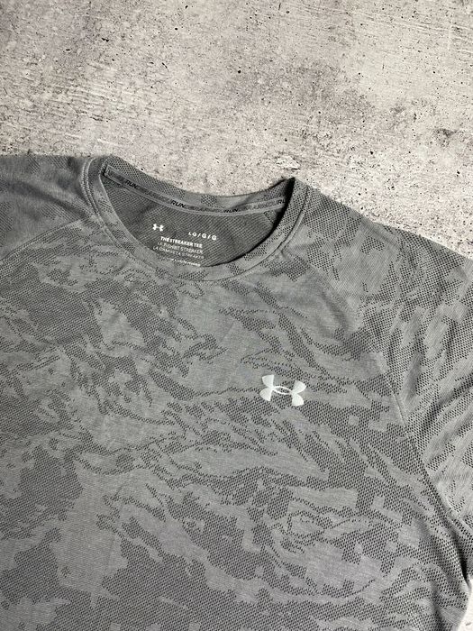 Футболка under armour розмір л