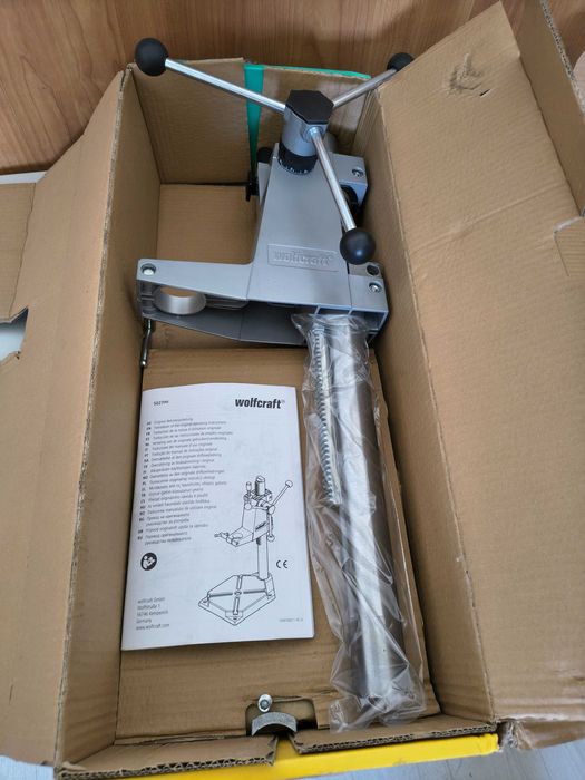 Suporte de bancada para berbequim