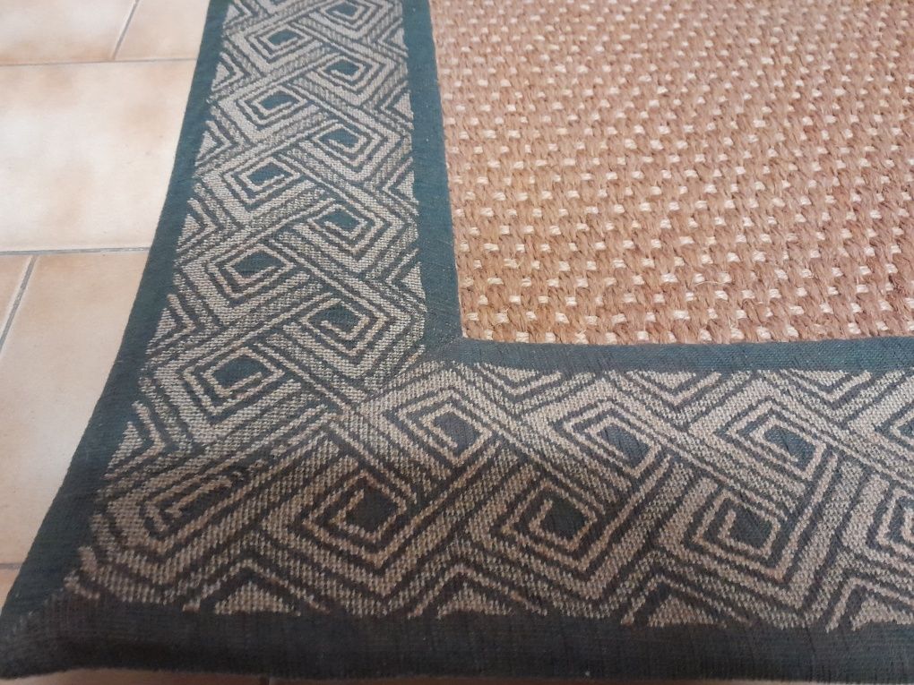 Vendo tapetes/carpete grandes
