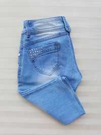 Jeansowe obcisłe bermudy szorty spodenki cieniowane r. 26 S
