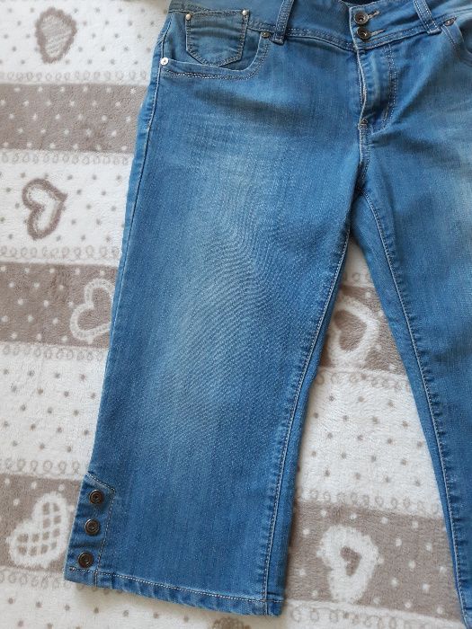 Spodnie Damskie rybaczki DROMEDAR Jeans ze streczem