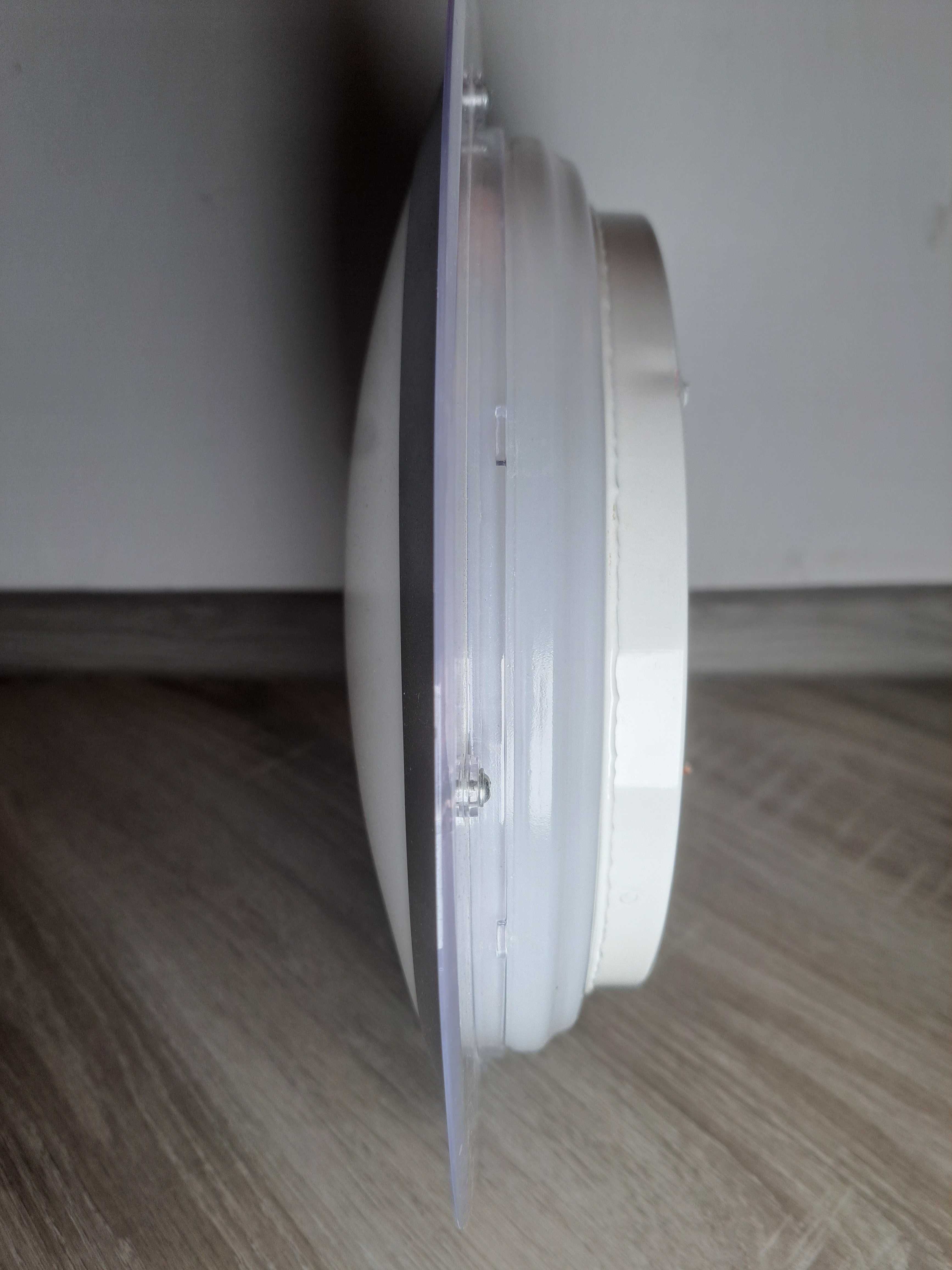 Biały Kinkiet Plastikowy LED
