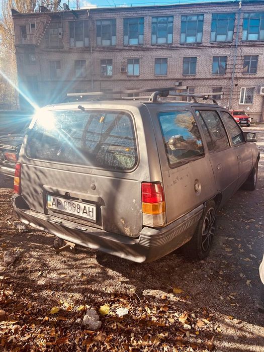 Срочно продам Опель Кадет