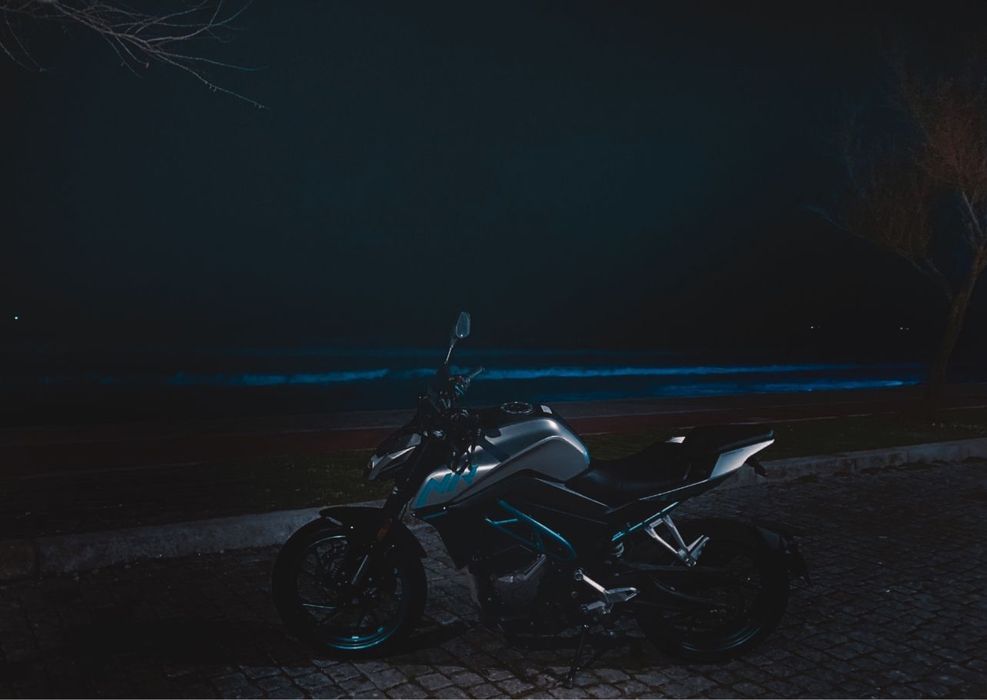 Cf moto 300Nk de 2022