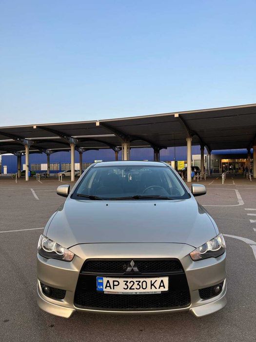 Продам власне авто Mitsubishi Lanxer X SPORTBACK