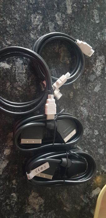 Cabos hdmi novos e cabos scart