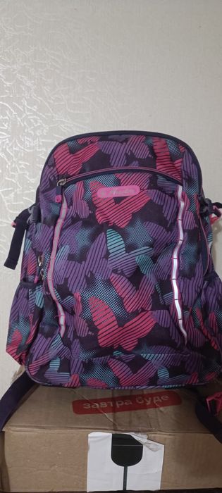 Продам рюкзак кольоровий