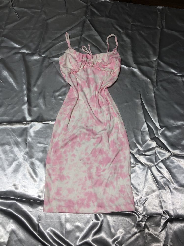 Платье, сукня розово-белое