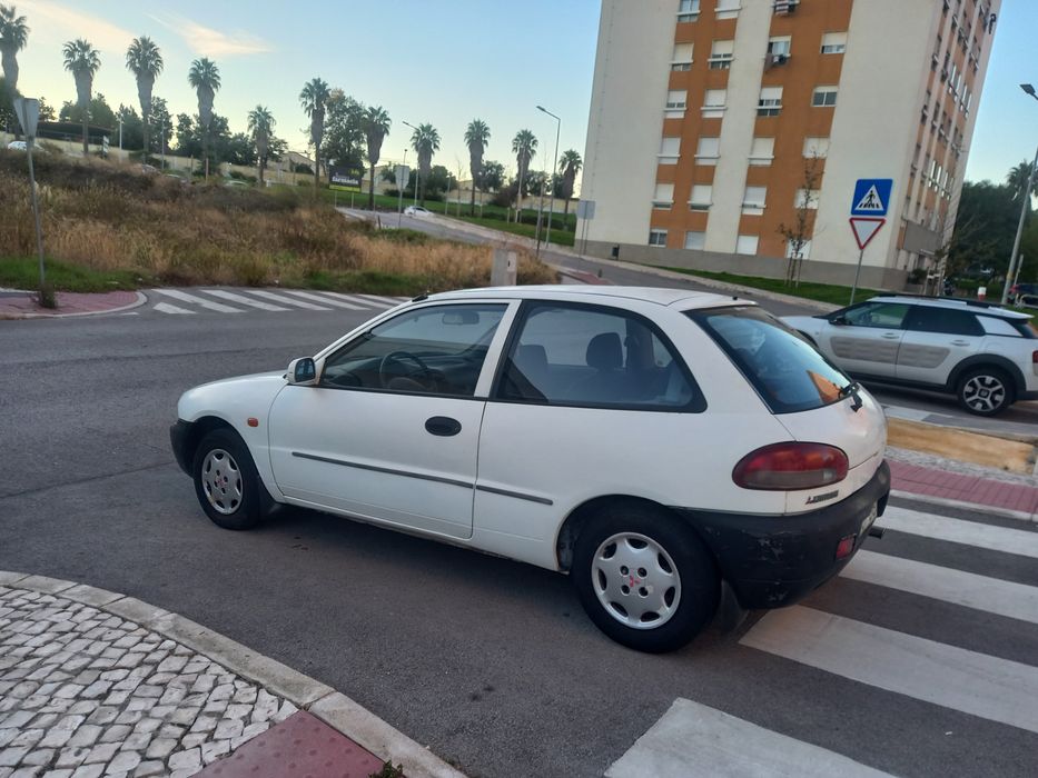 Mitsubish colt 1.3 GLI ipo em dia