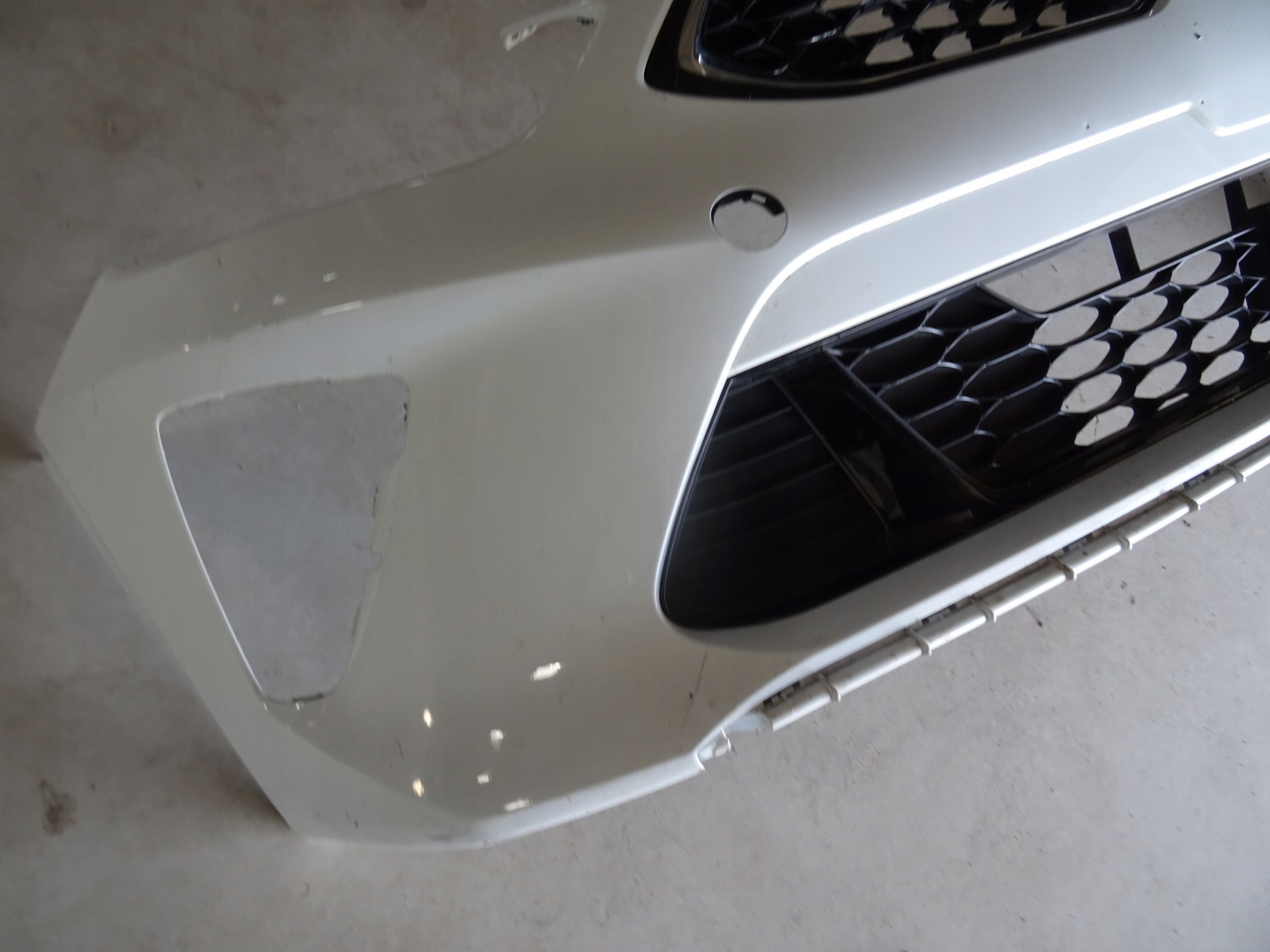 Zderzak przód przedni Kia ceed Iii 3 18  oryginał