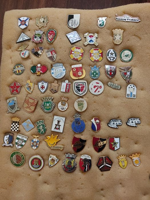 Pins/ emblemas clubes futebol portugueses