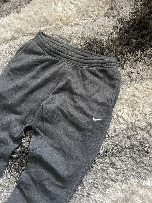 Костюм Nike з нових колекцій