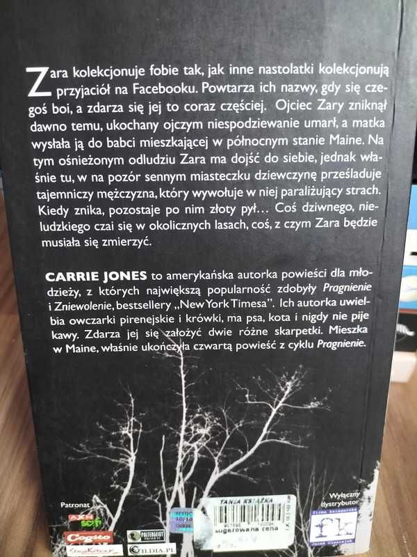 Pragnienie Carrie Jones