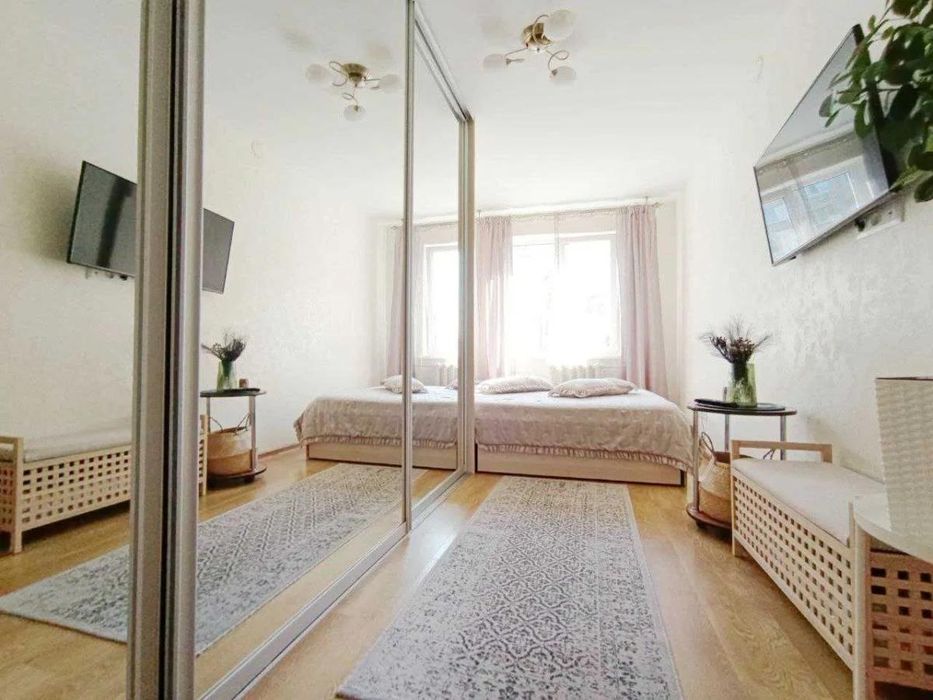 Продаж 2-кім. вул. Наукова