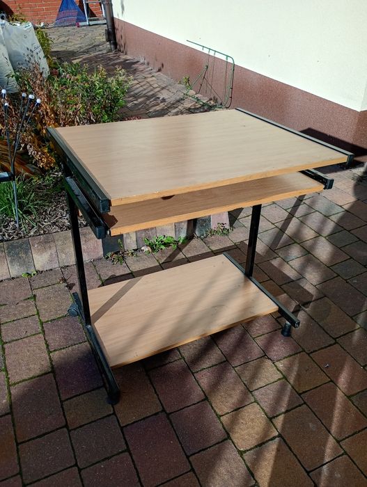 stolik warsztatowy, biurko