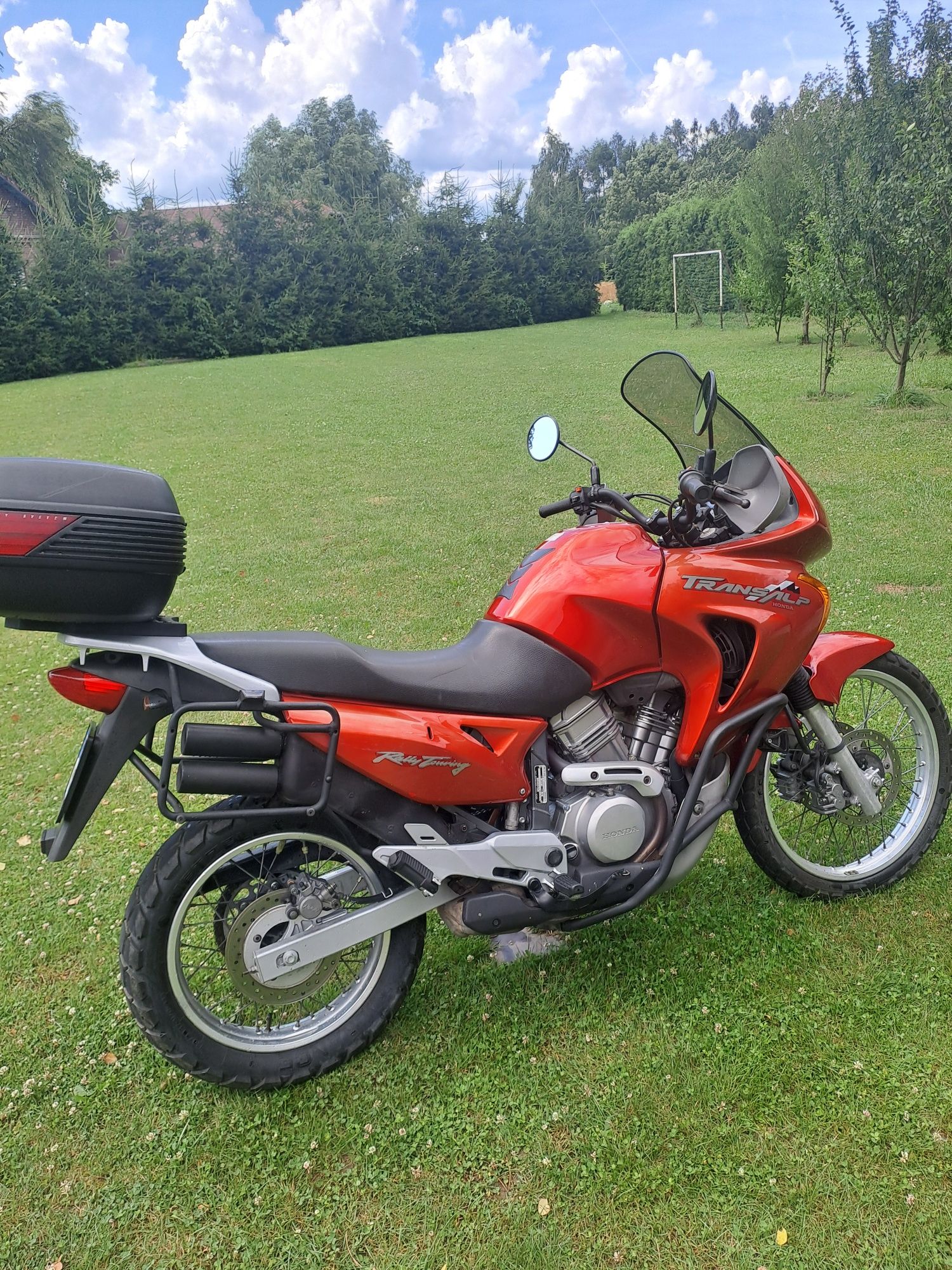 Honda Transalp 650