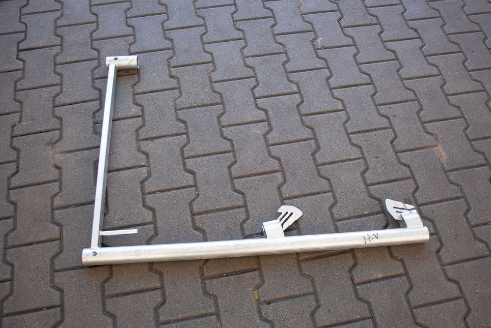 Rusztowanie do fasad i elewacji stalowe P70 typu Plettac 57m2