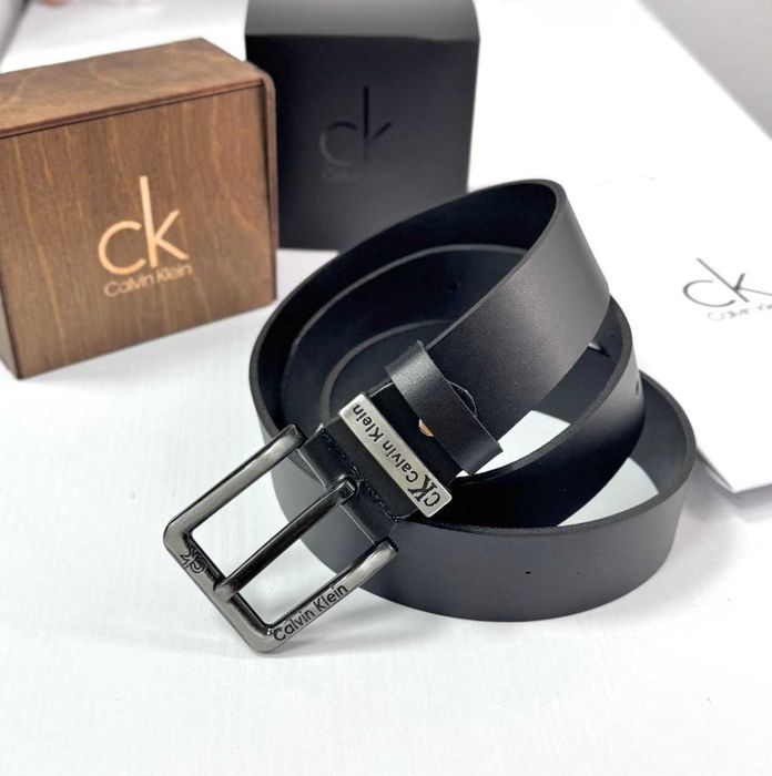 Шкіряний ремінь Calvin Klein з дерев'яною коробкою