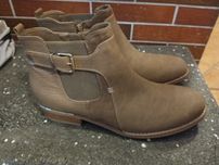 Nowe buty rozmiar 44