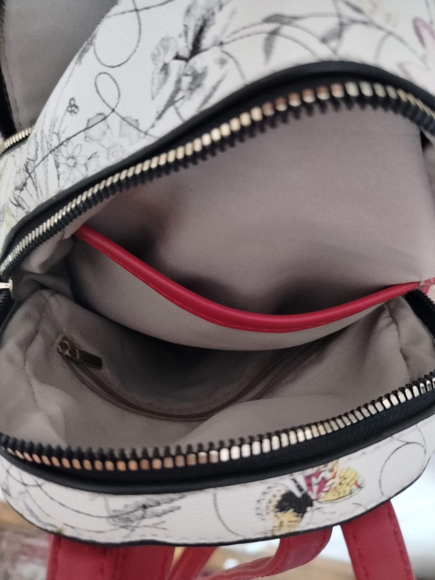 Stylowy Plecak Kwiatowy – Idealny na Lato / Floral Mini Backpack – Sum