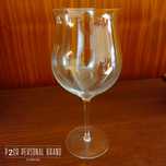 Copos de vinho mais de 50cl