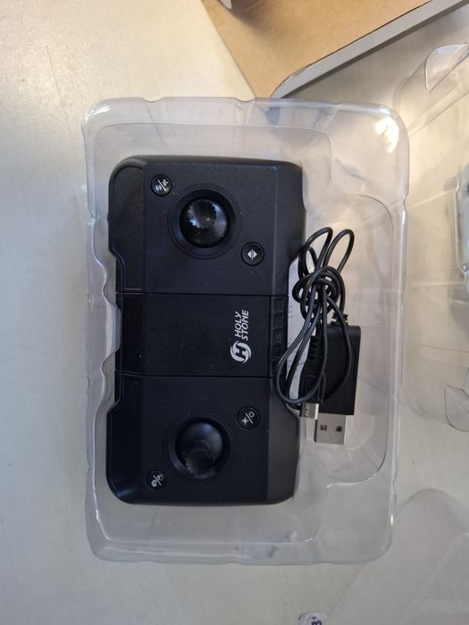 Dron z kamerą  DEERC D20