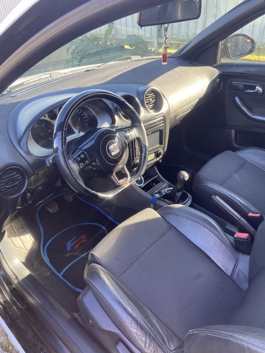 Seat ibiza pd100 5lugares