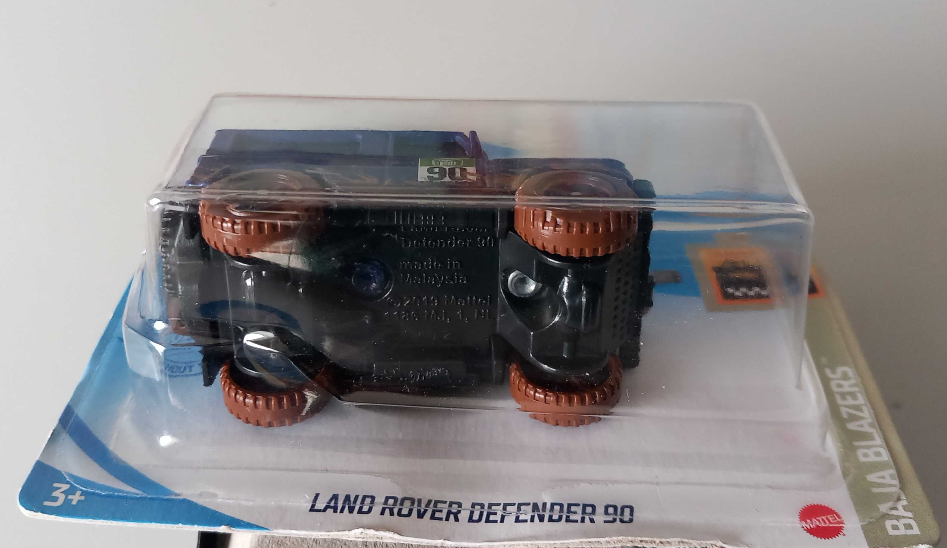 Carro Hot Wheels - Land Rover Defender 90