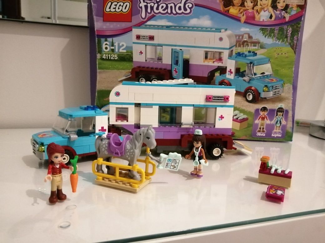 Lego Friends 41125 Weterynarz Przyczepa lecznicza dla koni