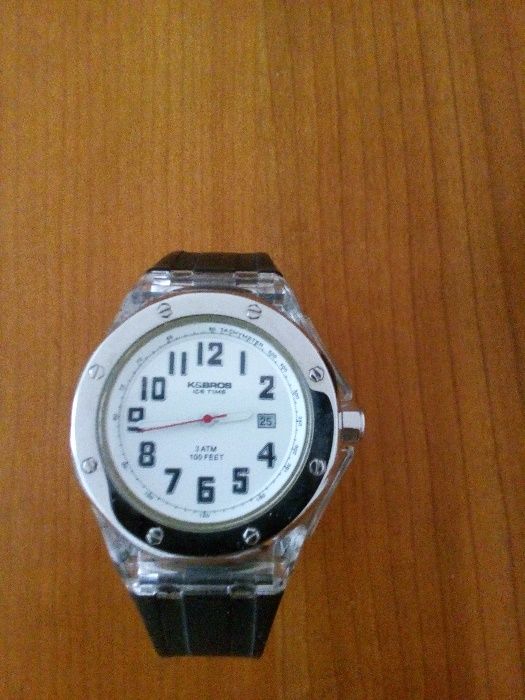 Relógios Gucci & CK