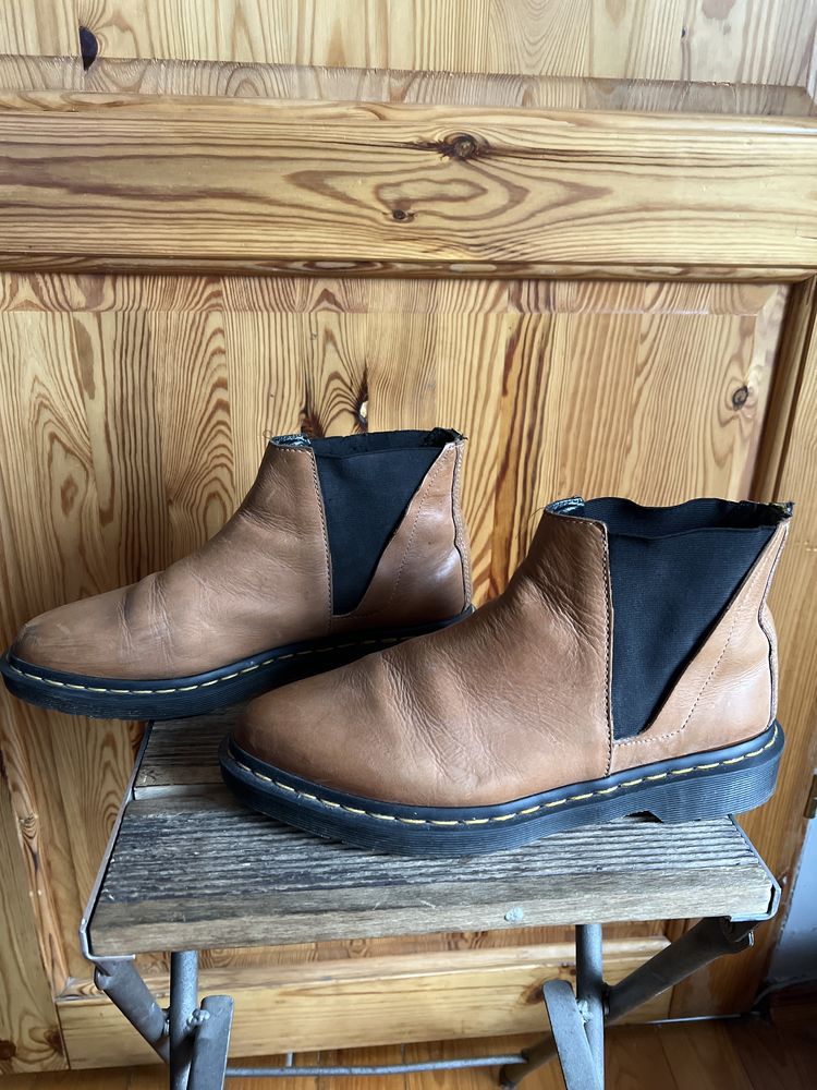 Sprzedam buty sztyblety firmy Dr Martens model Bianca rozmiar 41