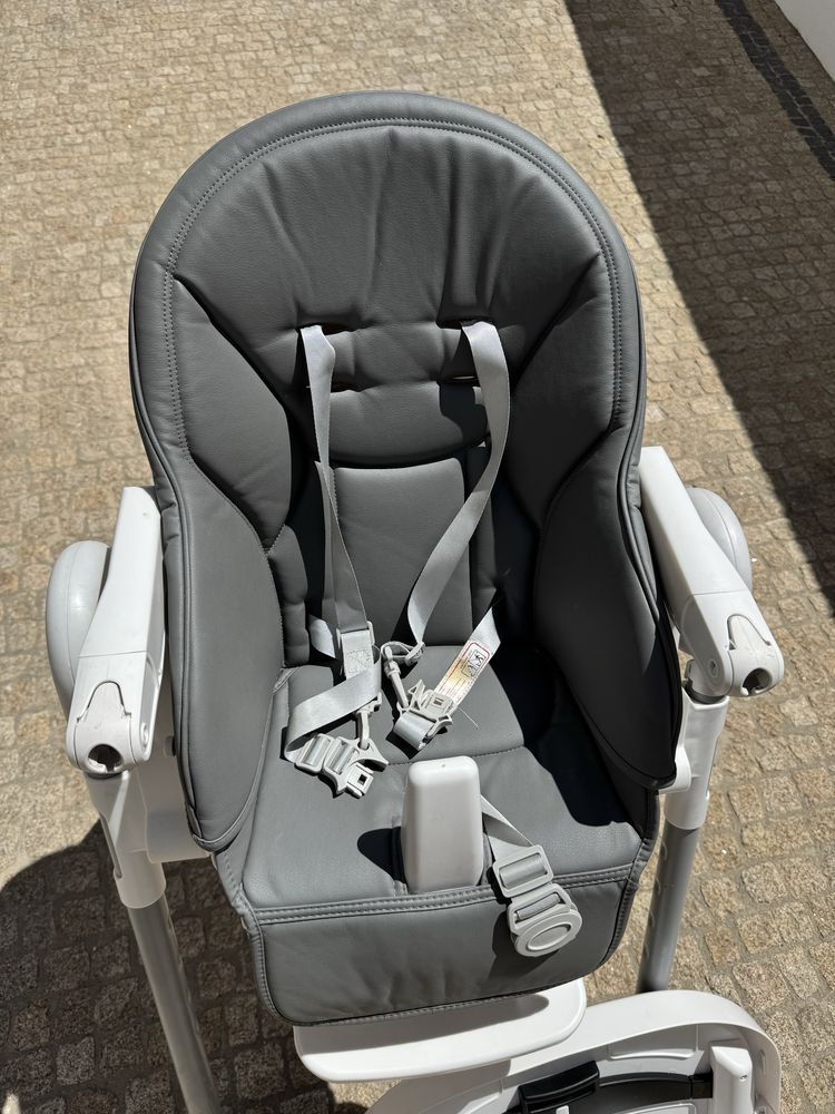 Cadeira de refeicao bebe