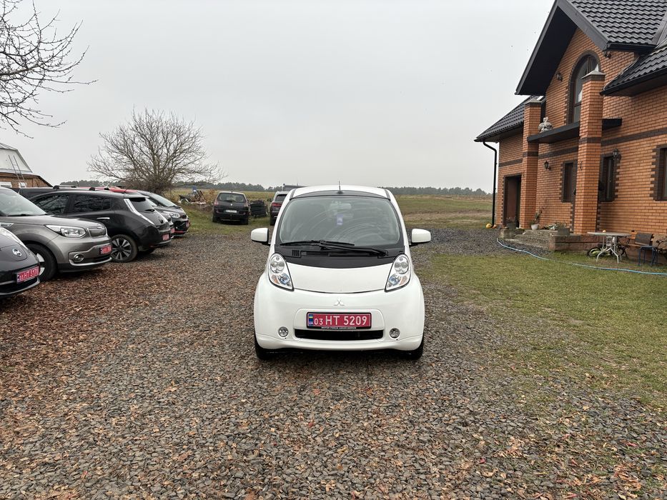 Mitsubishi I-miev 2014