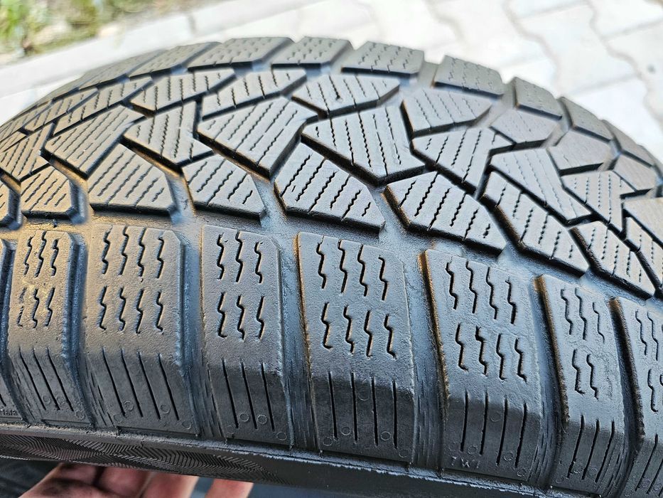 Zima Uniroyal 195/65 R15 5.5mm