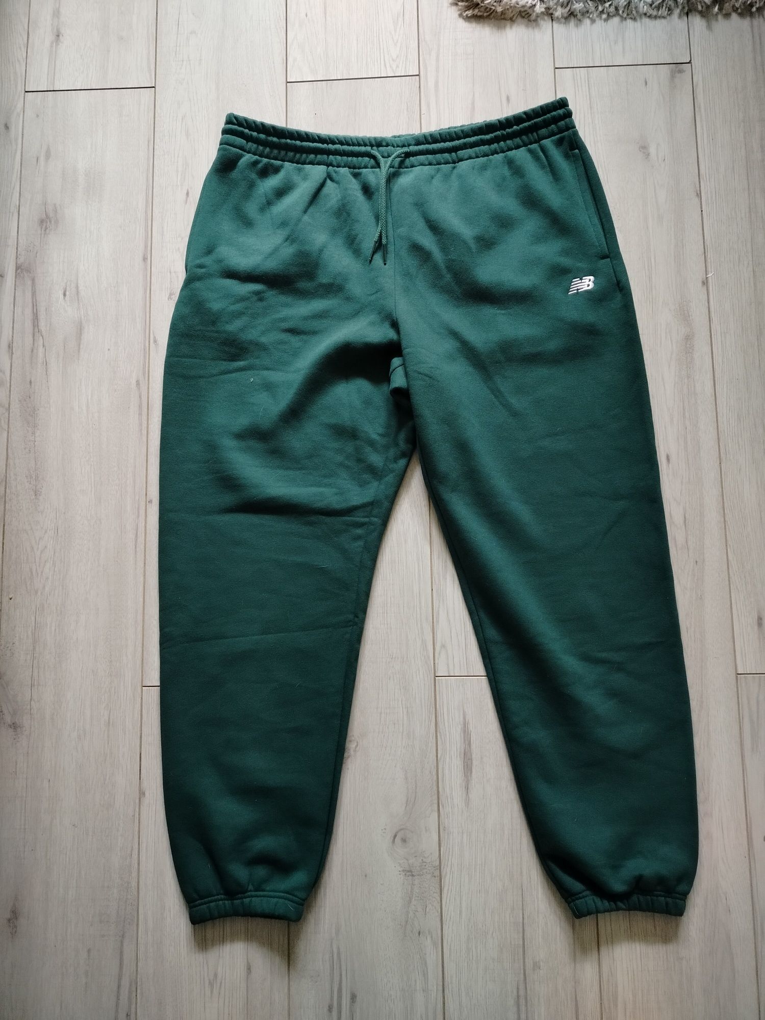 Dresy spodnie dresowe NB new balance XL zielone butelkowe nowe