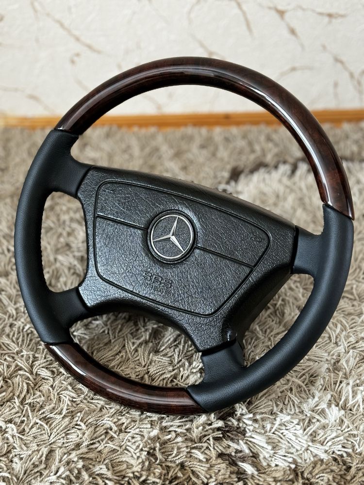 Деревʼяне кермо Mercedes-Benz w140 w124