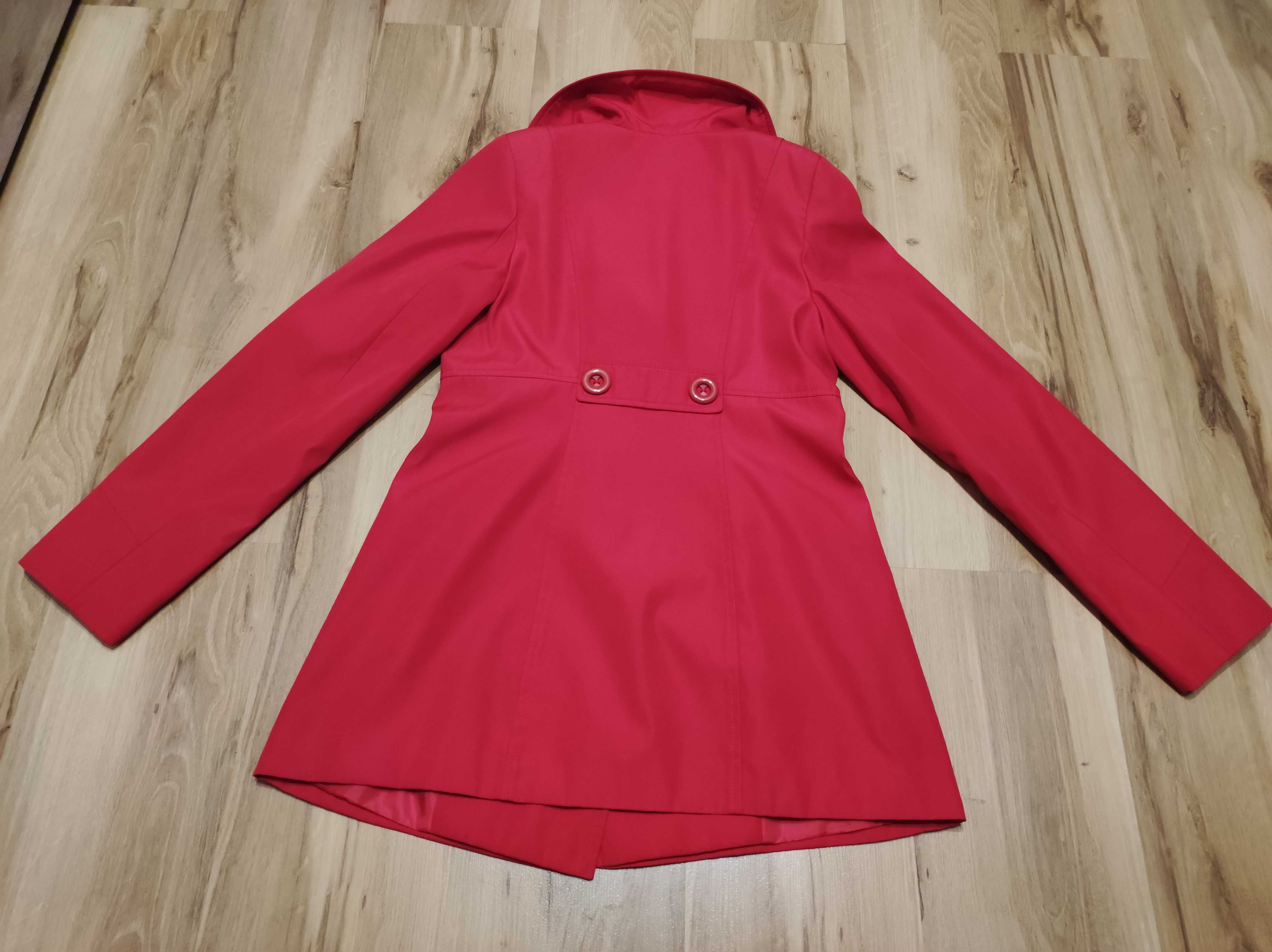 Krótki płaszcz czerwony, rozmiar 38