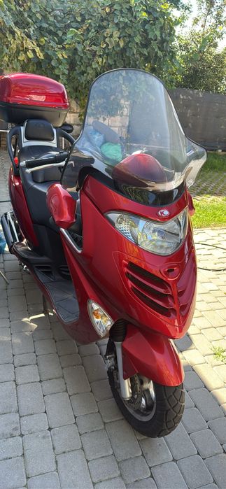 Skuter Kymco 125  . Raty , transport
