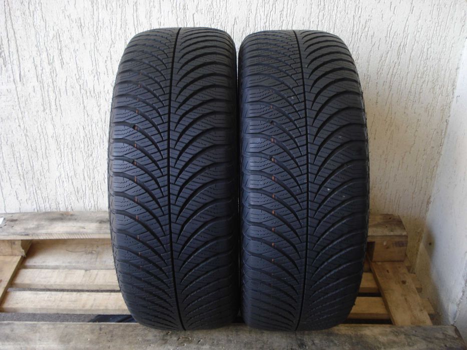 Goodyear Vector 4Seasons  225/60 r 16  2 - sztuki całoroczne