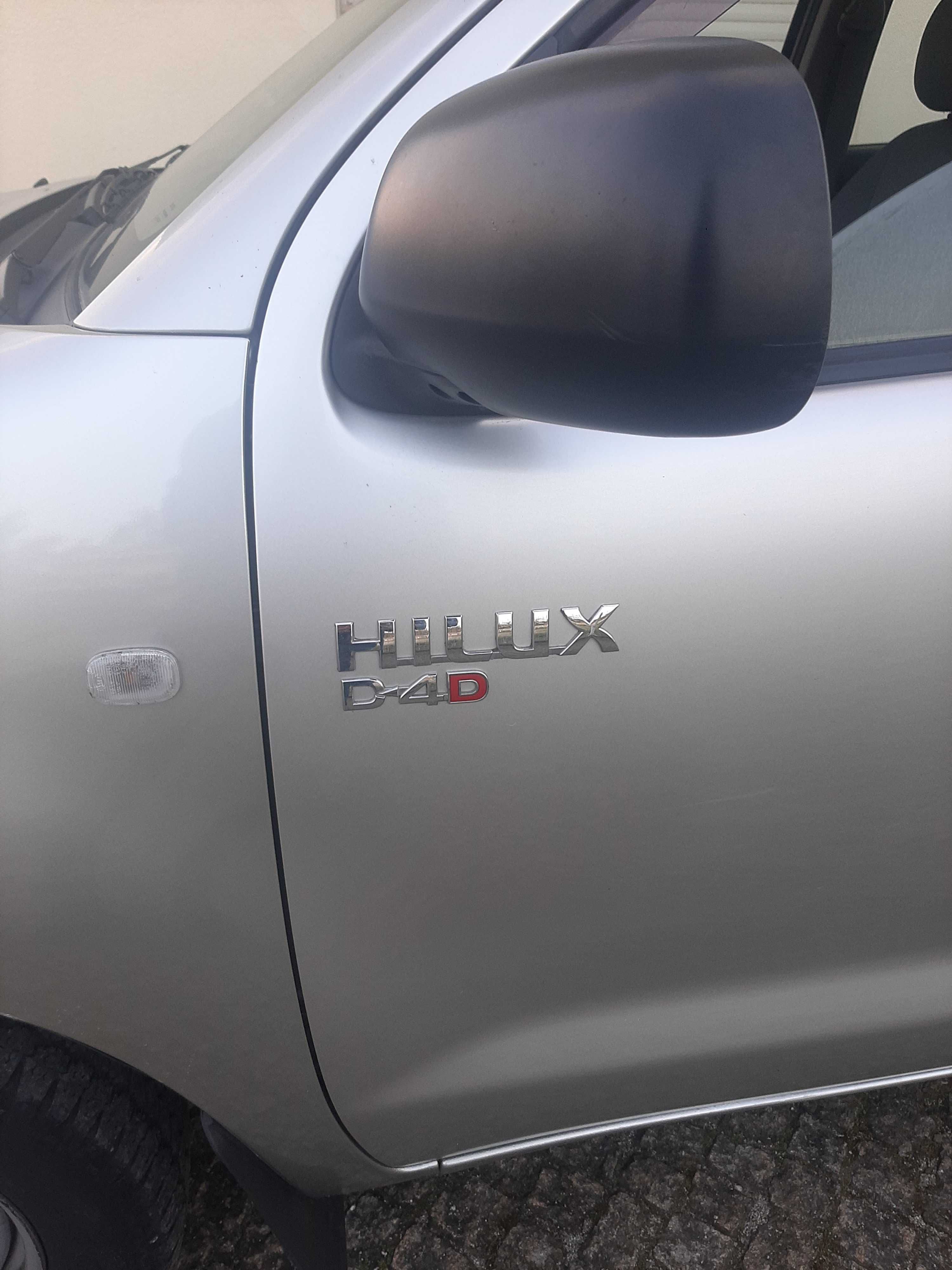 Toyota Hilux D4D 156.000 mil 1 unico Proprietario.