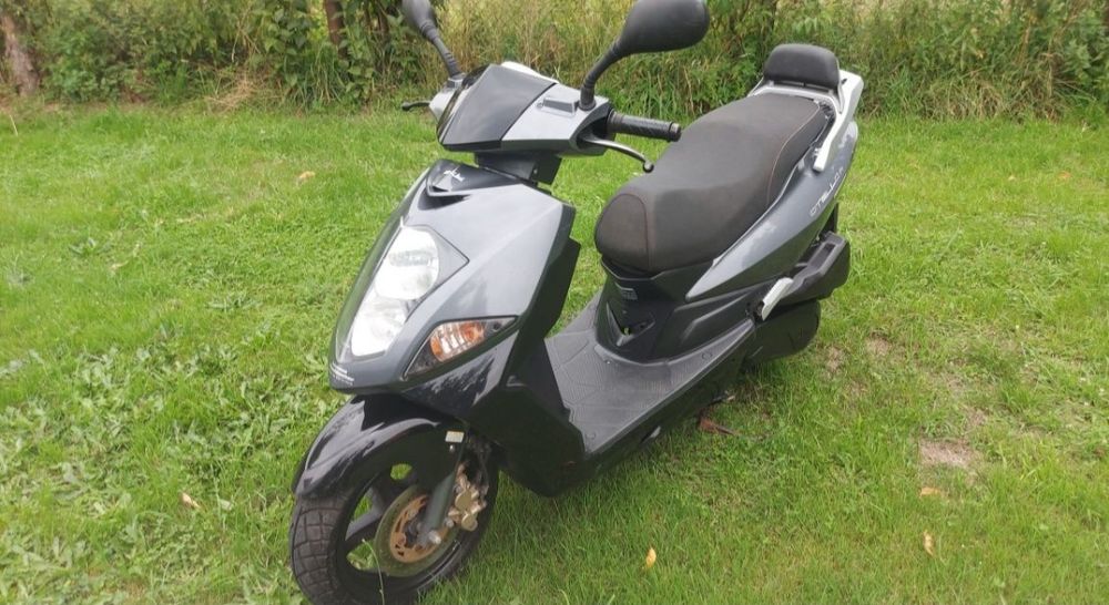 Skuter Daelim Otello 125FI wtrysk paliwa