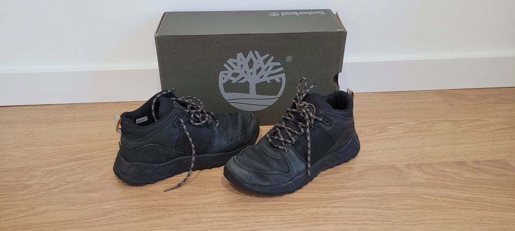Buty zimowe TIMBERLAND SOLAR WAVE LOW czarne 37 stan dobry