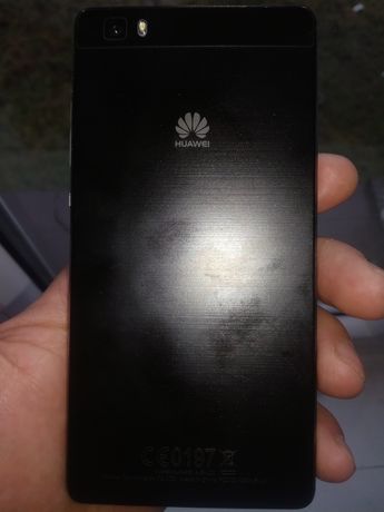 Huawei el 21.Telefon używany nie całych 2miesięcy.Żadnej rysy nie posi