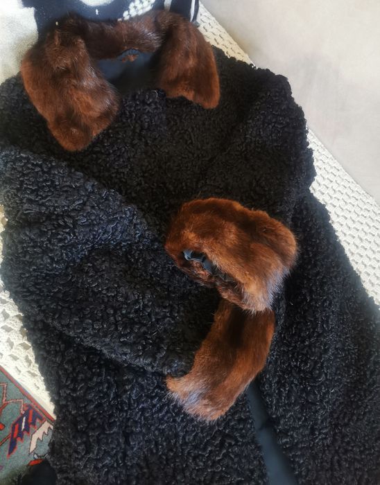 Karakuły i norki futro płaszcz