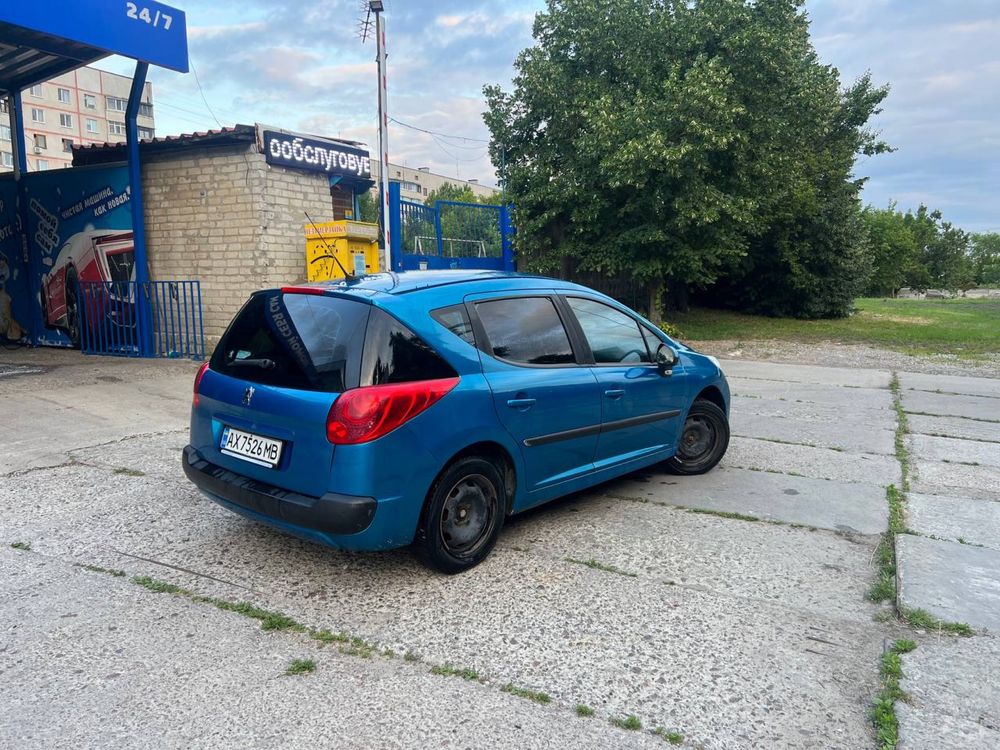 Пежо 207 1.4 газ бензин